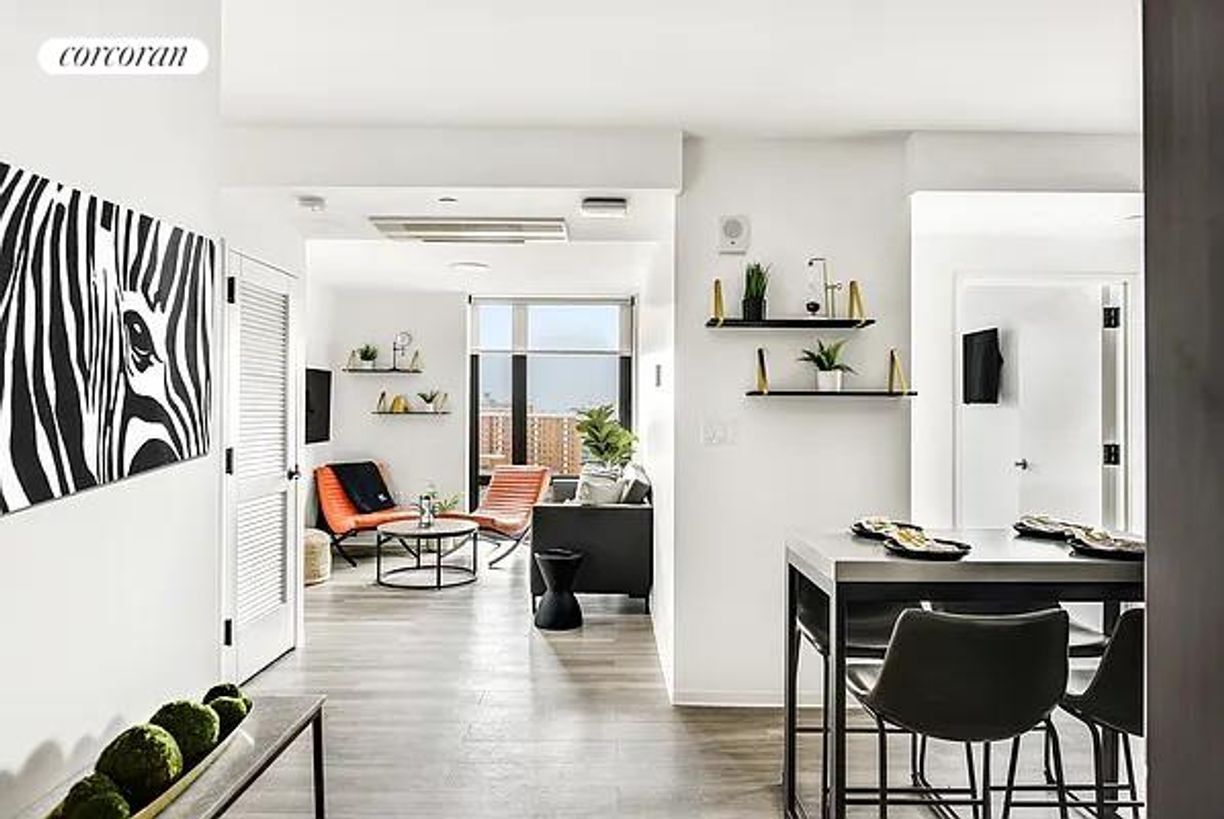 Foto principal - 415 W 120th St