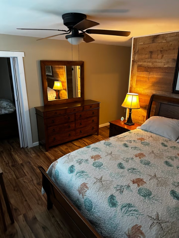 Building Photo - 1881 Livingston Chapel Rd