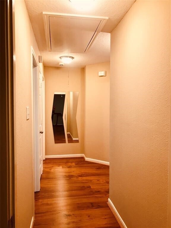 Foto del edificio - 7210 Greenwood Point Dr