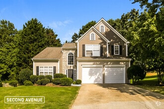 Building Photo - 5031 Wesleyan Dr