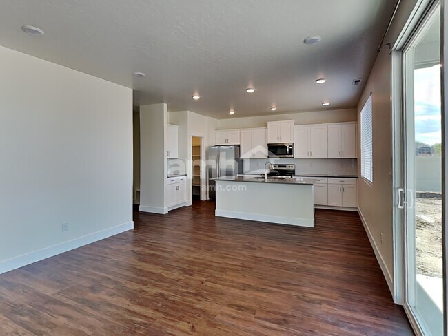 Foto del edificio - 9357 W Dove Creek St