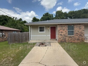 Building Photo - 4144 Charles Cir
