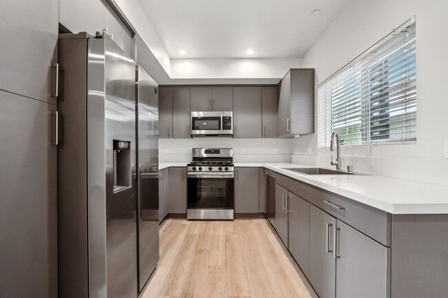 Interior Photo - The Jordan Heights