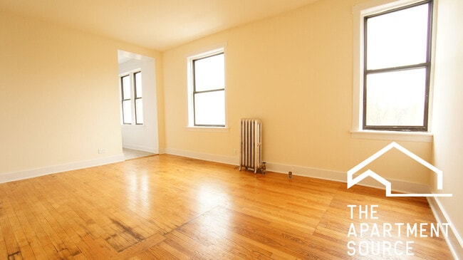 Building Photo - 1550 N Kedzie Ave