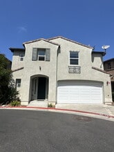 Building Photo - 2303 Wisteria Way
