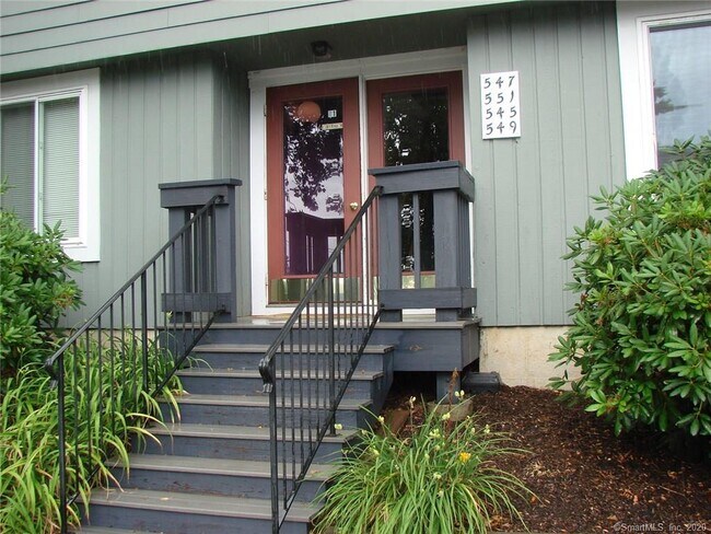 Building Photo - 545 Vincellette St