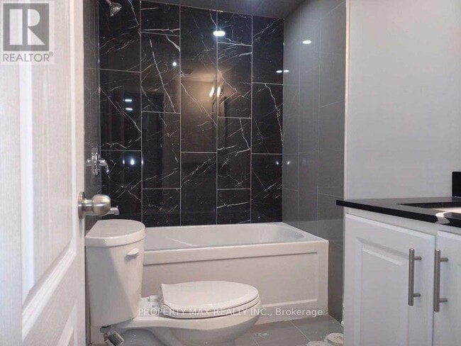 Building Photo - 117 Luella Crescent