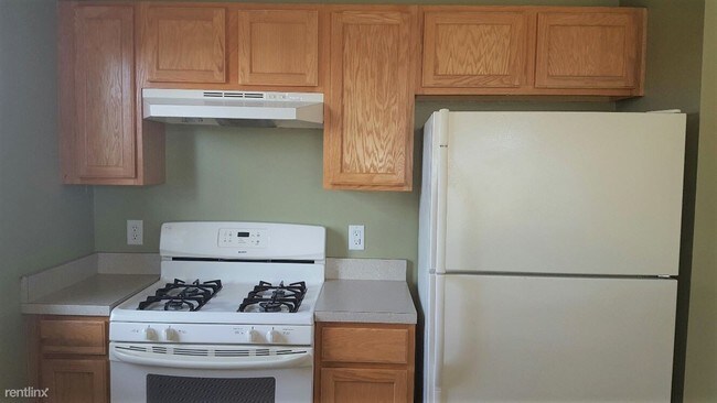 Building Photo - 2 br, 2 bath  - 3162 Primrose Ln