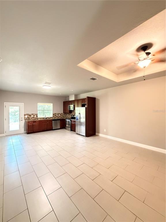 Foto del edificio - 41 Providence Ln