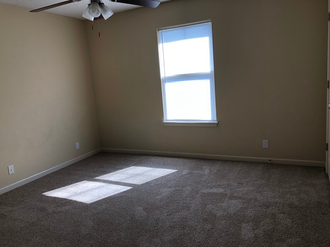 Bedroom before renovations were completed - 425 Hawthorne Blvd