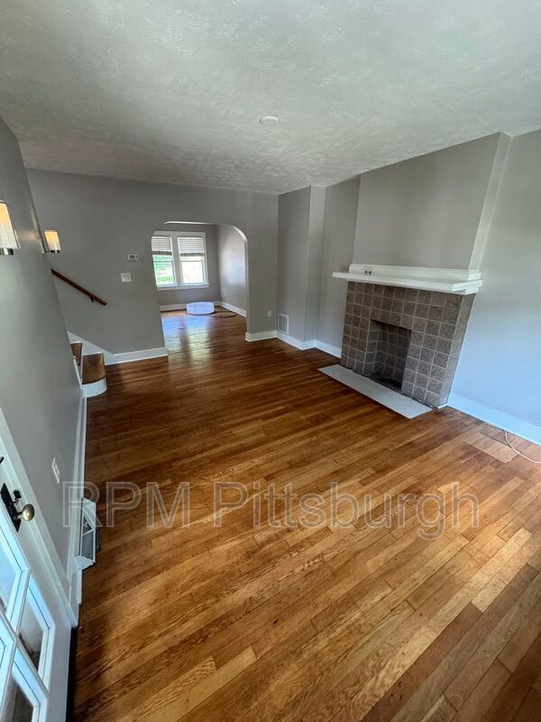 Foto del edificio - 105 N Meadowcroft Ave