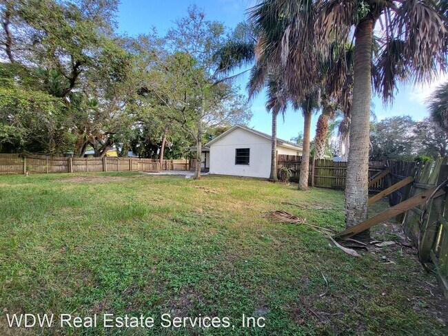 Building Photo - 3 br, 2 bath House - 750 Rose Avenue