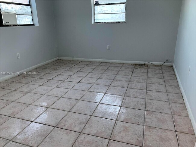 Foto del edificio - 756 NW 5th St