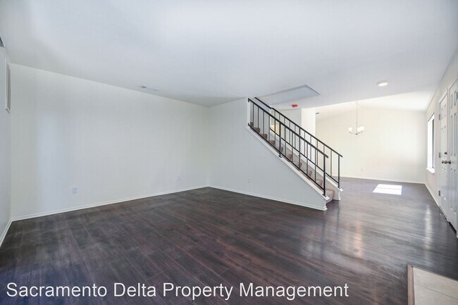 Foto del edificio - 3 br, 2.5 bath House - 6842 Calvine Rd