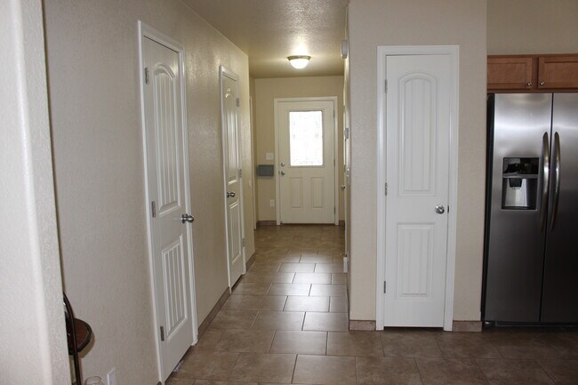 Downstairs entry way - 4778 Painted Sky Vw