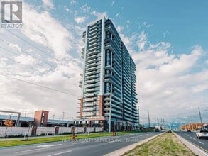 Building Photo - 2550-2550 Simcoe St N