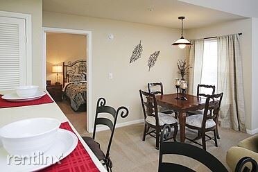 Foto del edificio - 8655 Jones Rd