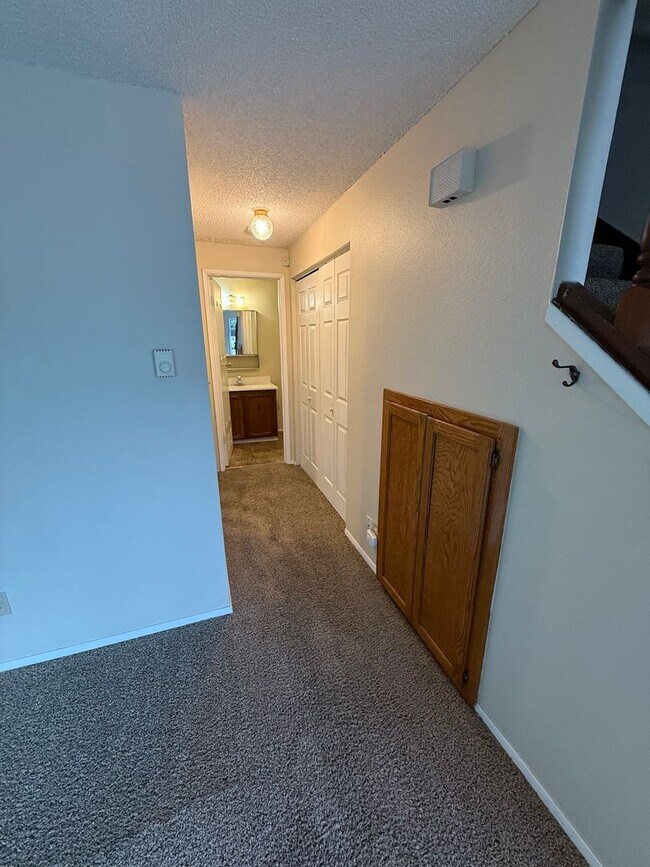 Building Photo - 0771