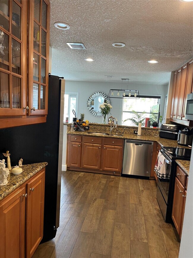 Foto del edificio - 414 SW 205th Ave