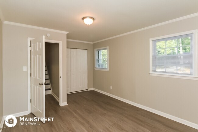 Building Photo - 1546 Plover Road, Jonesboro, GA 30238