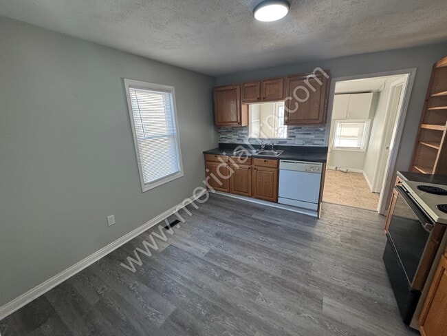 Foto del edificio - 2520 Lynn Ave