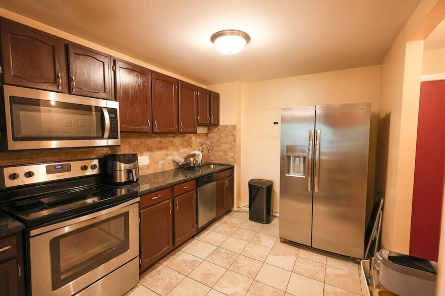 Foto principal - 10 Linda Ln