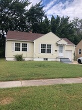 Building Photo - 1507 N Battin St