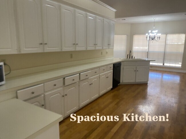 Foto del edificio - 4502 Pennpointe Pl