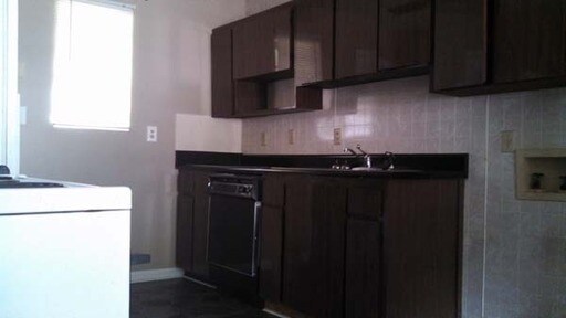 Building Photo - 1389 Conley Rd