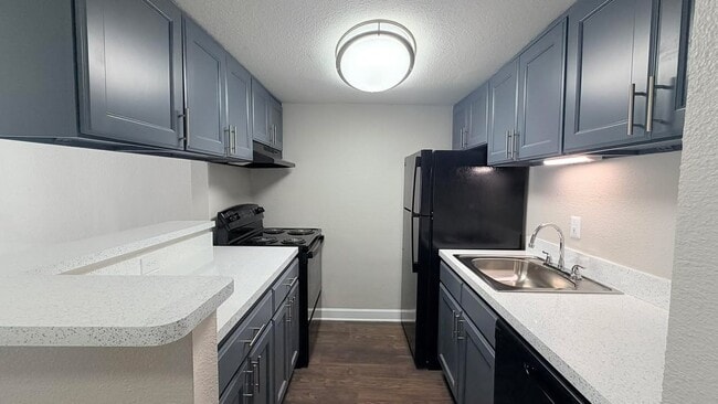 Building Photo - Casa Colinas Apartments