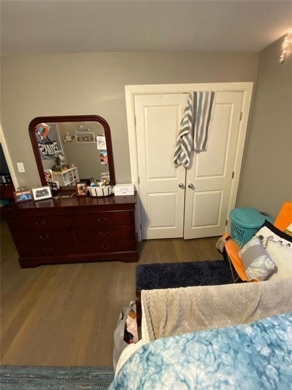 Foto del edificio - 93 Huxley Ave