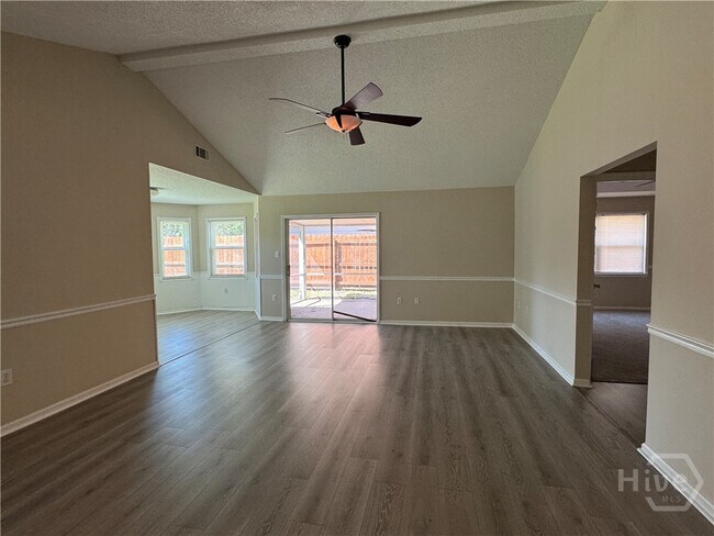 Foto del edificio - 43 Teal Lake Dr