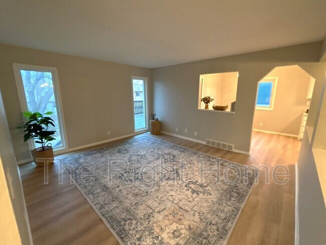 Foto del edificio - 8617 S 143rd Ave