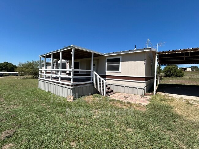 Building Photo - 208 Private Rd 4652