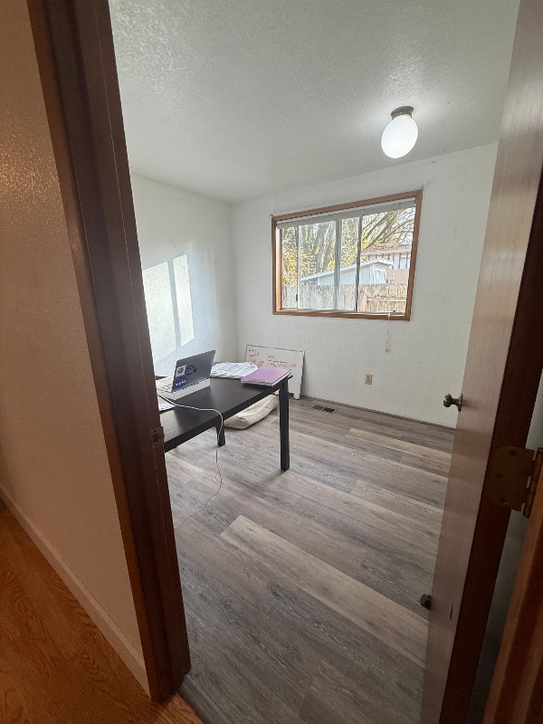 Foto del edificio - 1797 SE Bethel St