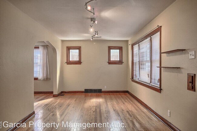 Building Photo - 2 br, 1 bath House - 3600 Holt Avenue