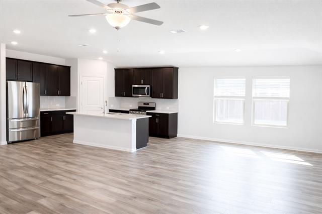 Foto del edificio - 600 Cedar Springs Dr