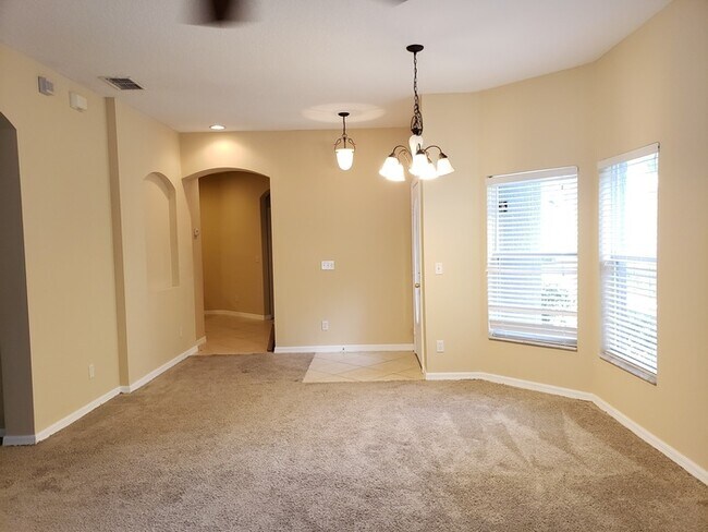 Foto del edificio - Nice 3 Bed 2 Bath Town Home located in San...