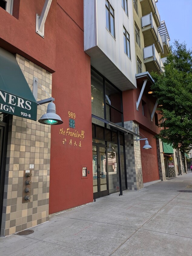 Photo - 989 Franklin St (Oakland, CA)