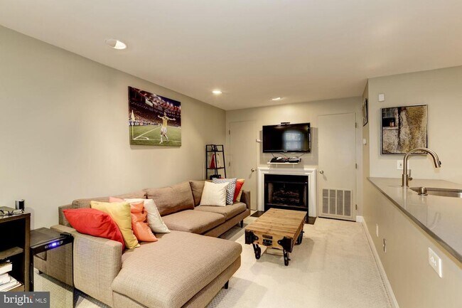 Foto del edificio - 1630 19th St NW