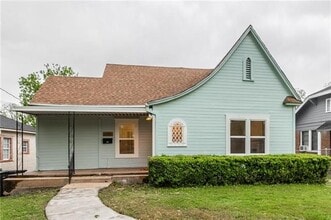 Building Photo - 414 N 23rd St