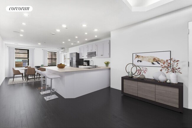 Building Photo - 81 White St
