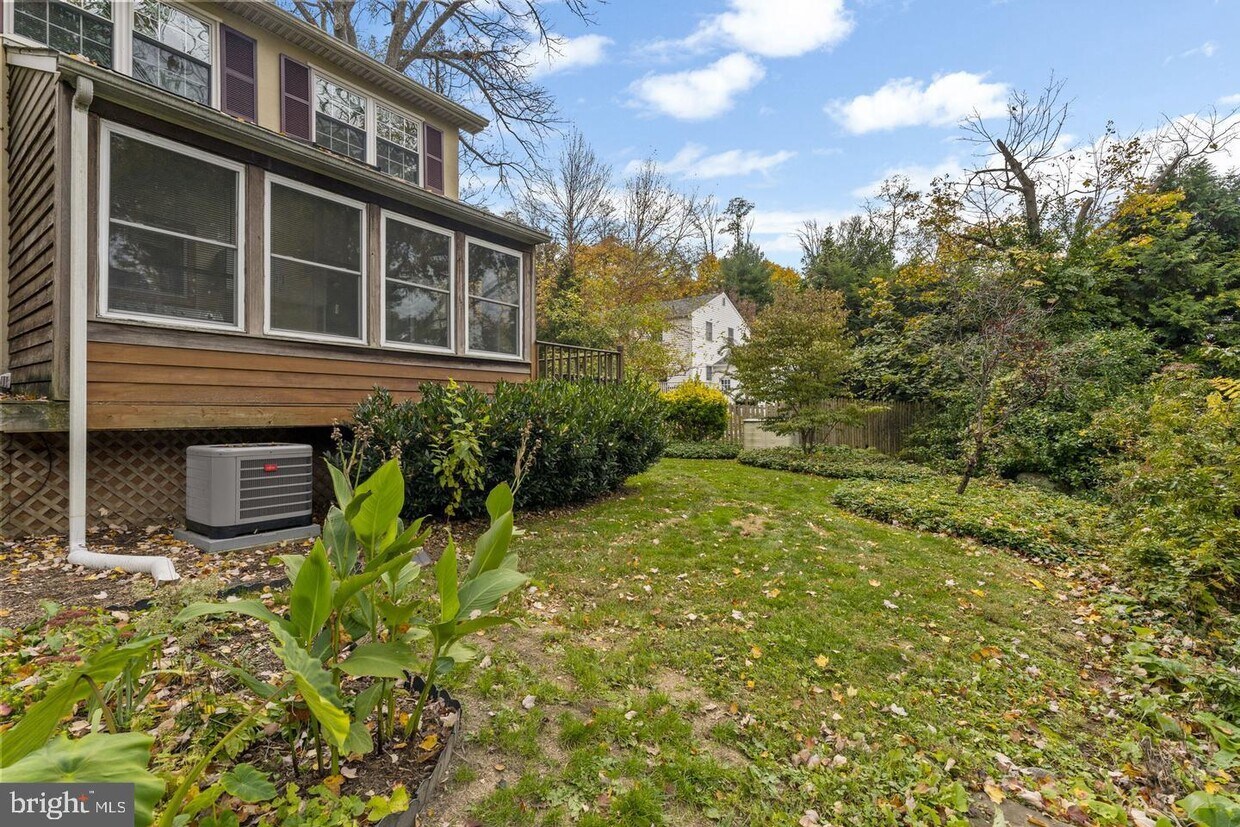 319 Liberty Ln, Wayne, PA 19087 Townhome Rentals in Wayne PA