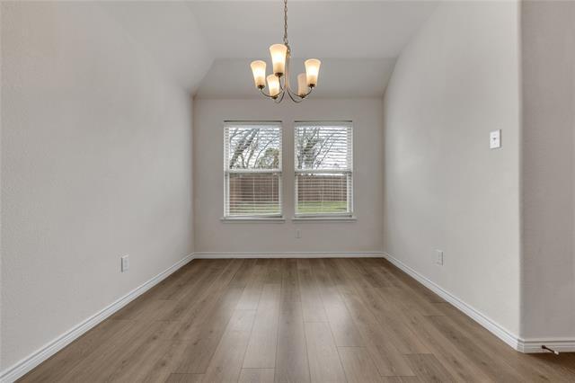 Foto del edificio - 3025 Frio Rd