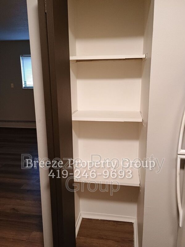 Foto del edificio - 4912 Douglas Rd