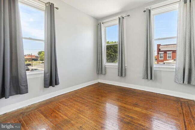 Foto del edificio - 4408 Towanda Ave