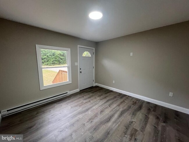 Foto del edificio - 6951 Weymouth Rd