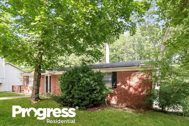 Building Photo - 2826 Aunt Pittypat Ln