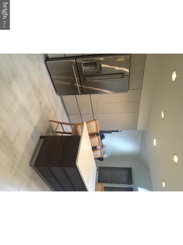 Building Photo - 469 CENTURA