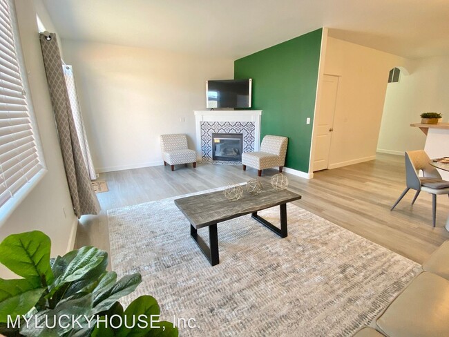 Building Photo - 2 br, 2 bath House - 863 NE Locksley